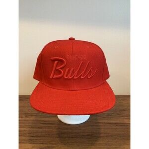 Mitchell & Ness Chicago Bulls Script Snapback Hat